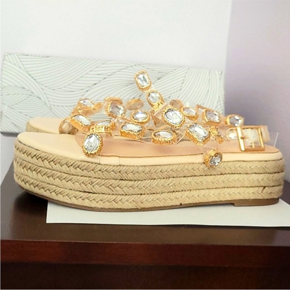 Never worn clear strappy sandals with large gemstones - Picture 3 of 7